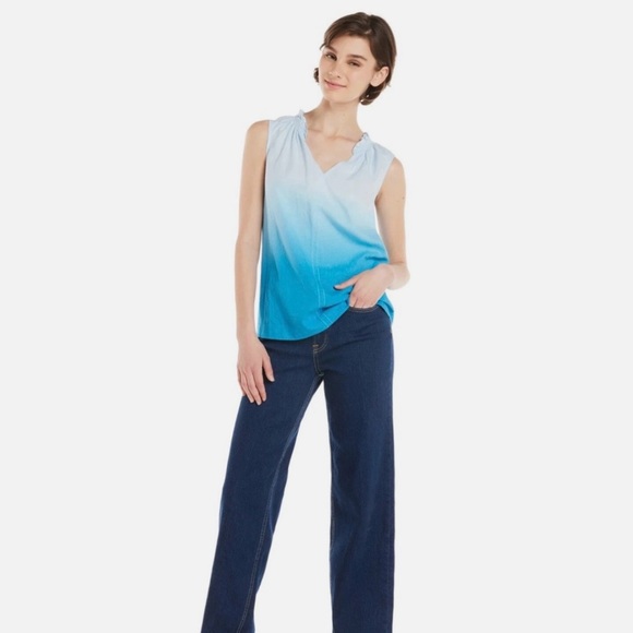 Time and Tru Ombre Sleeveless Blouse - Picture 4 of 10